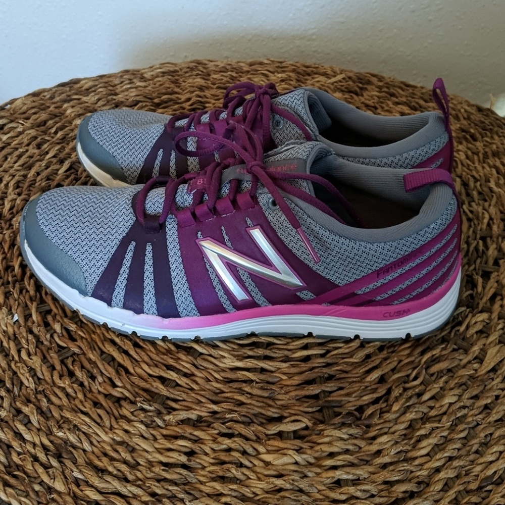 New Balance | 811 running shoes | women's 7